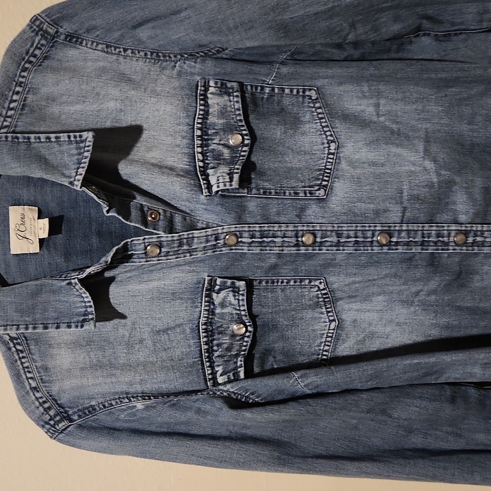 ❤️ J CREW CHAMBRAY WESTERN SHIRT / TOP WITH SNAP SHELL BUTTONS, 6 - Picture 4 of 11